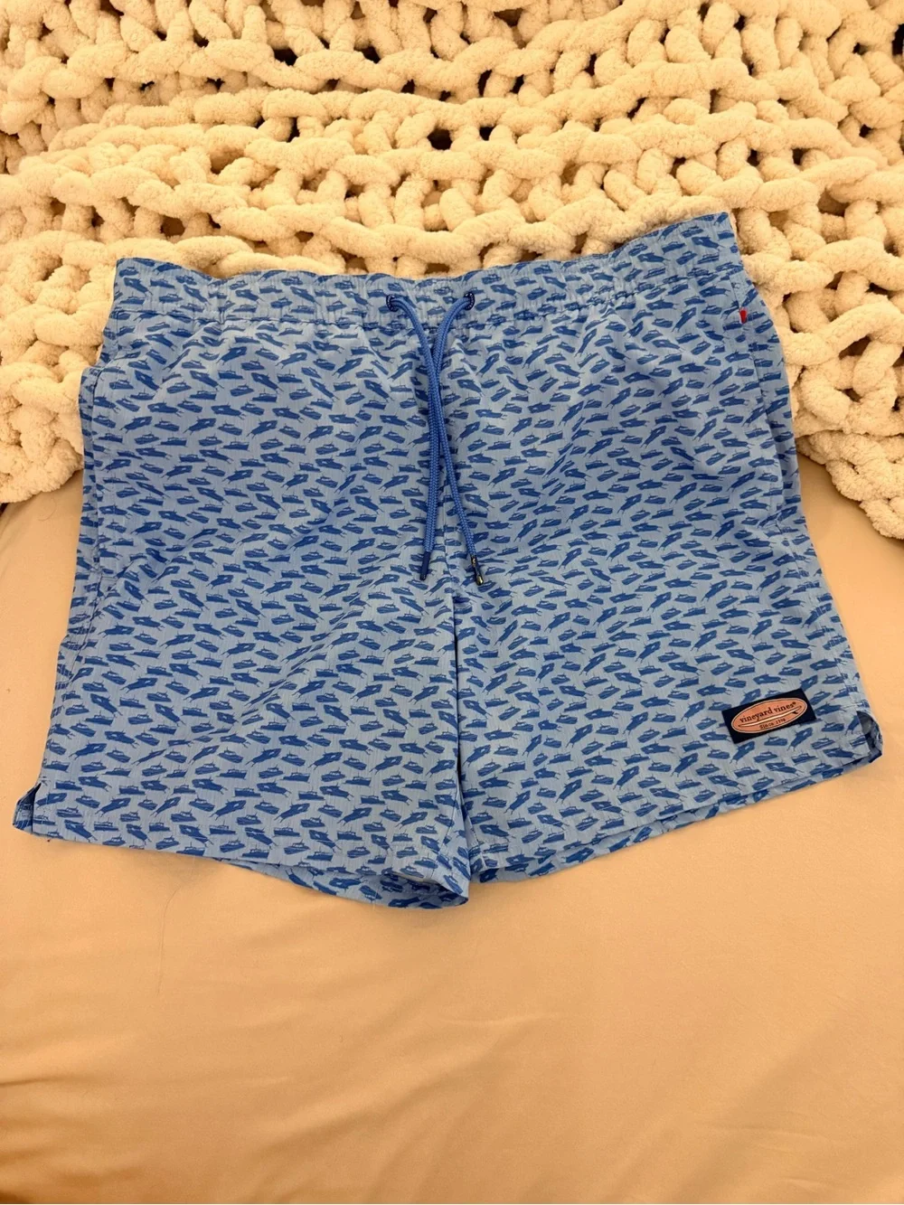 Vineyard Vines Men’s Swim Trunks Size Small Blue Boat Print Drawstring